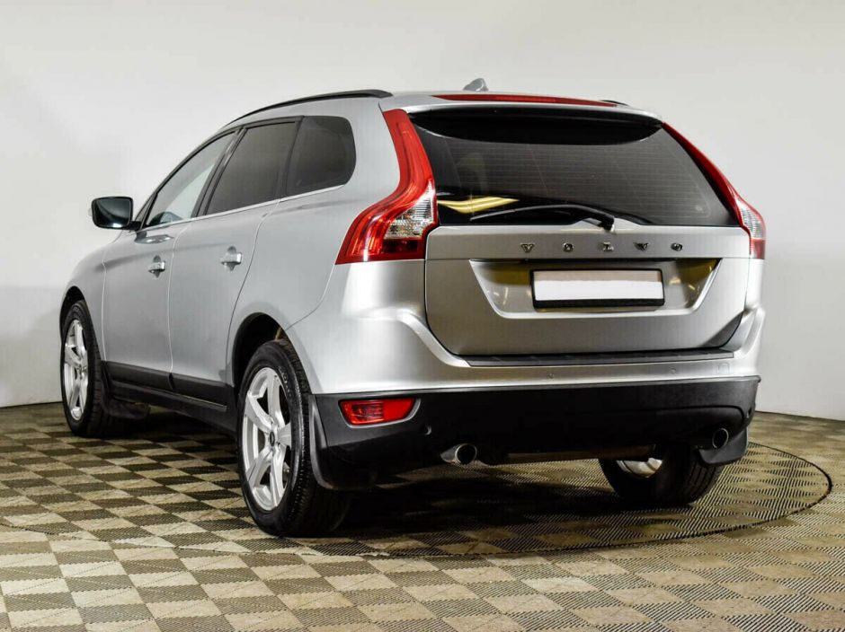 Volvo XC60 2.4 АКПП, 2012, 135 000 км фото 4