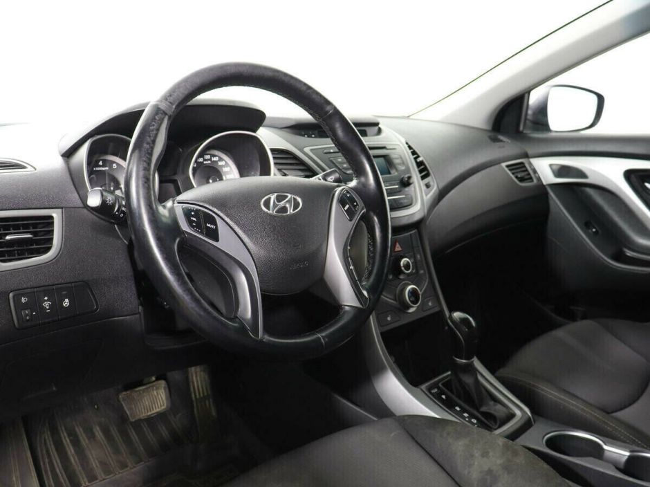 Hyundai Elantra 1.6 АКПП, 2015, 106 000 км фото 5