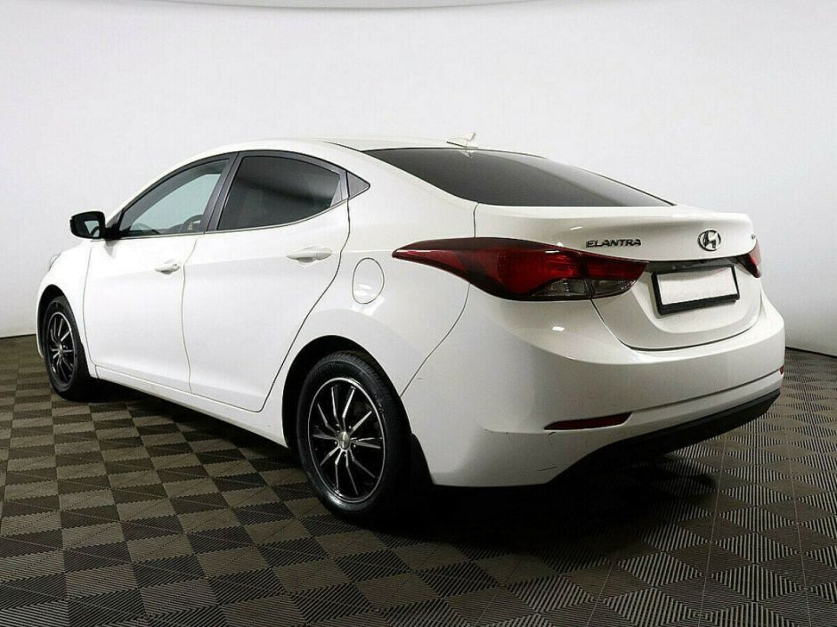 Hyundai Elantra 1.8 АКПП, 2015, 96 000 км фото 4