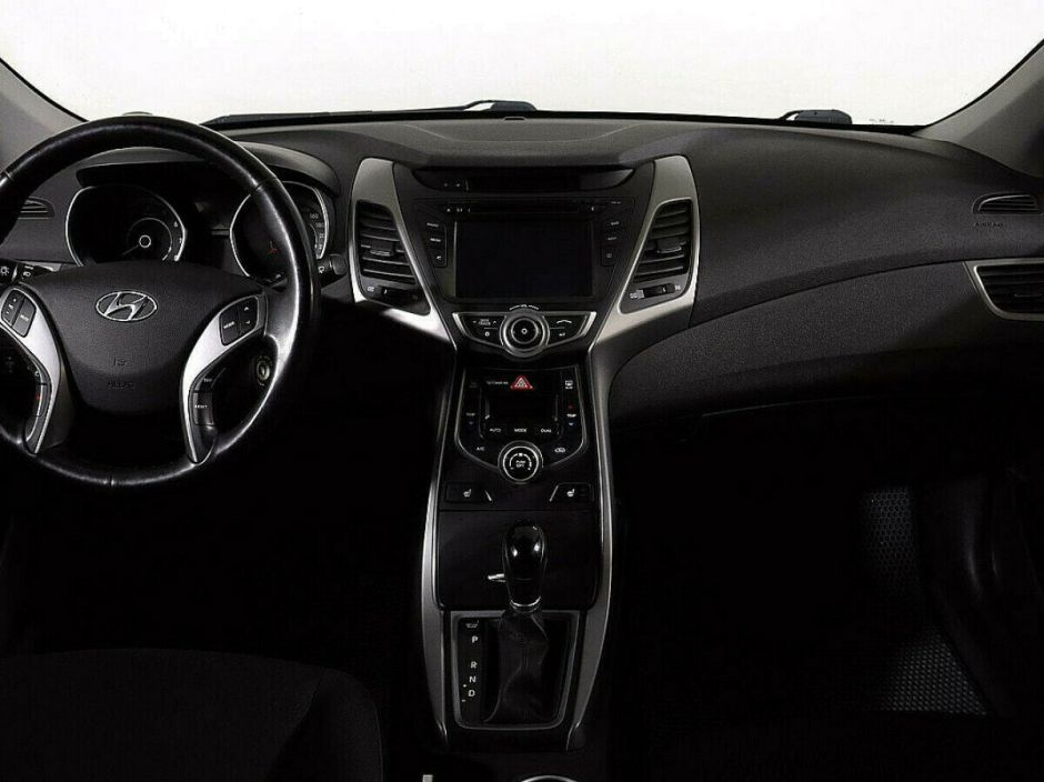 Hyundai Elantra 1.8 АКПП, 2015, 96 000 км фото 6