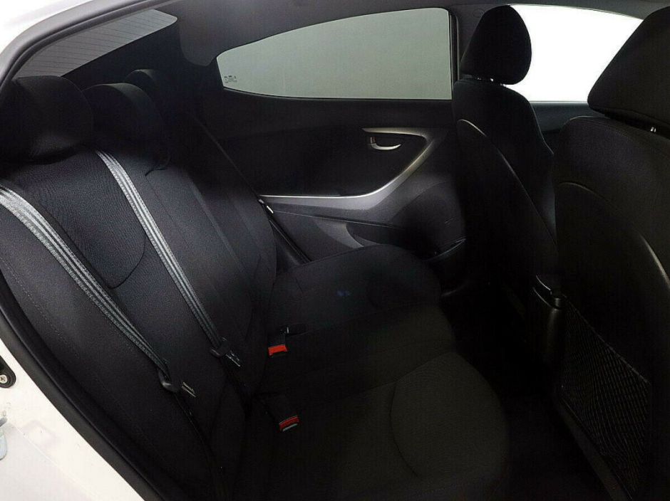 Hyundai Elantra 1.8 АКПП, 2015, 96 000 км фото 10