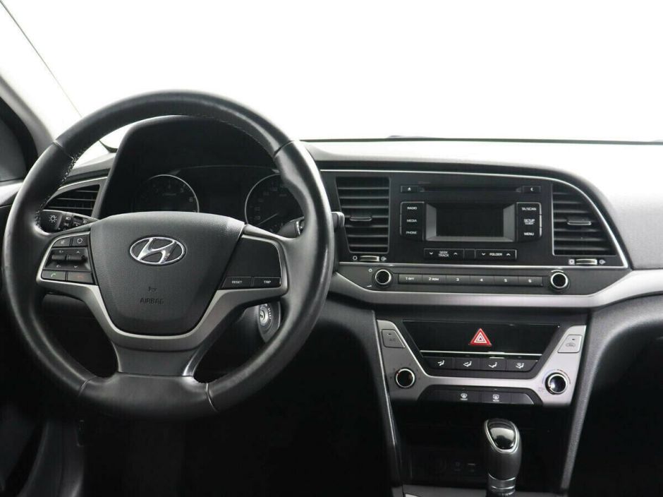 Hyundai Elantra 1.6 АКПП, 2016, 92 000 км фото 6