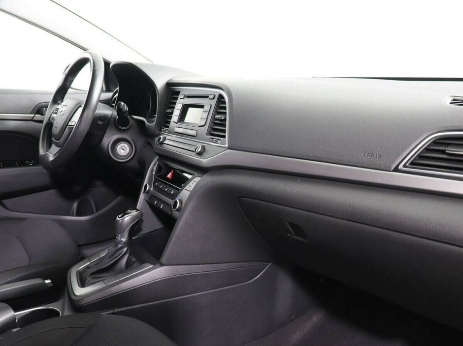 Hyundai Elantra 1.6 АКПП, 2016, 92 000 км фото 7