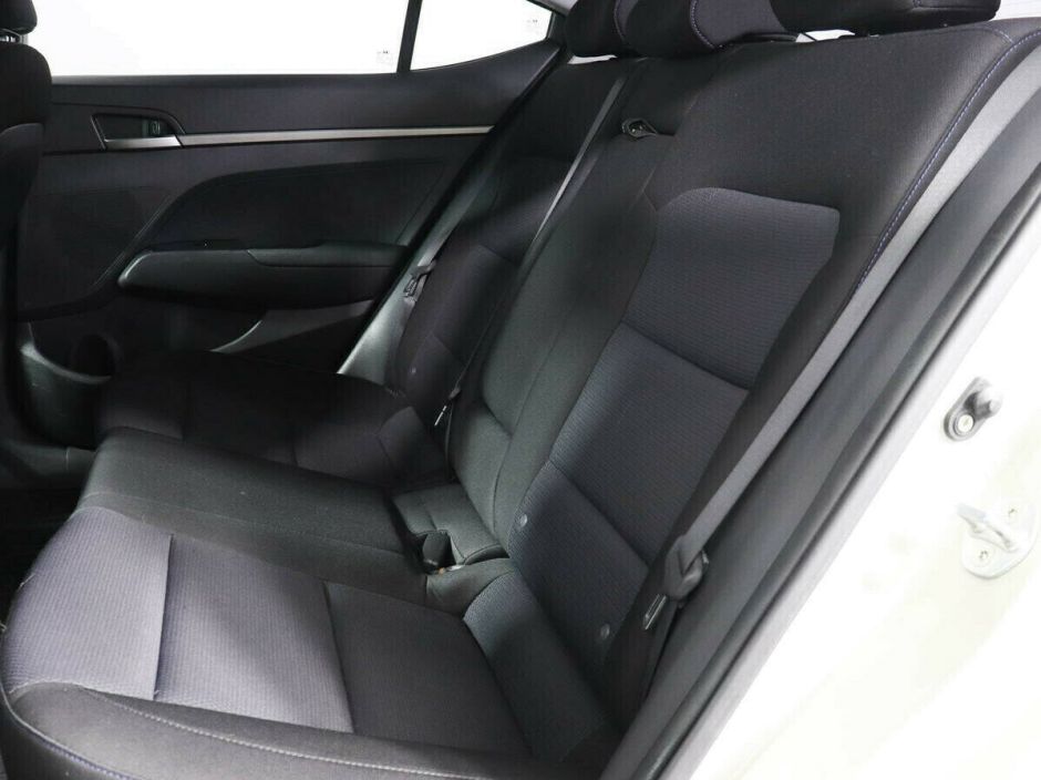 Hyundai Elantra 1.6 АКПП, 2016, 92 000 км фото 9