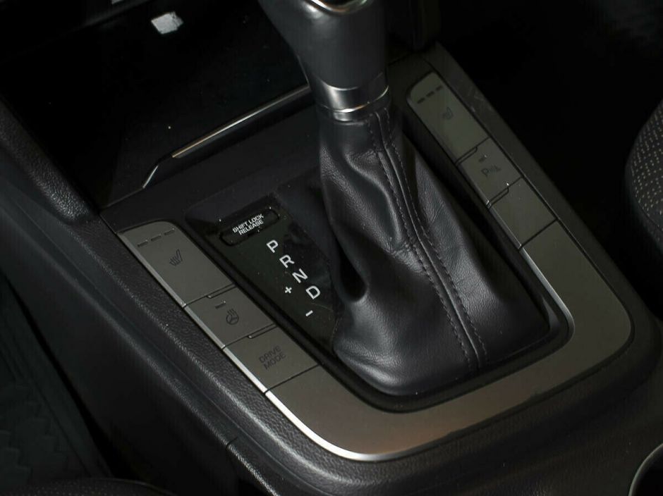 Hyundai Elantra 2.0 АКПП, 2017, 76 000 км фото 11