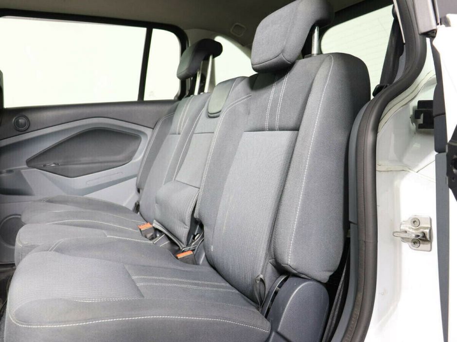 Ford C-MAX 1.6 МКПП, 2013, 123 000 км фото 9