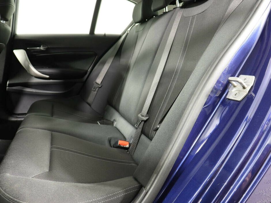 BMW 1 серии 1.6 АКПП, 2015, 102 000 км фото 6