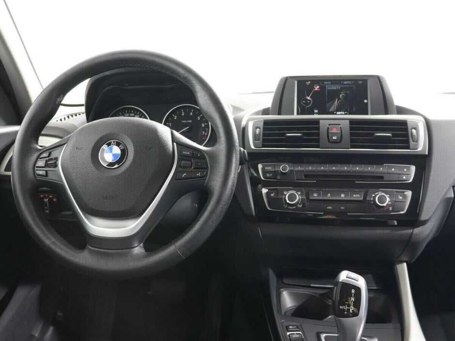 BMW 1 серии 1.6 АКПП, 2015, 102 000 км фото 8