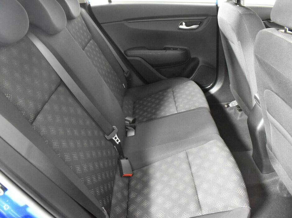 Kia Rio 1.6 АКПП, 2017, 82 000 км фото 7