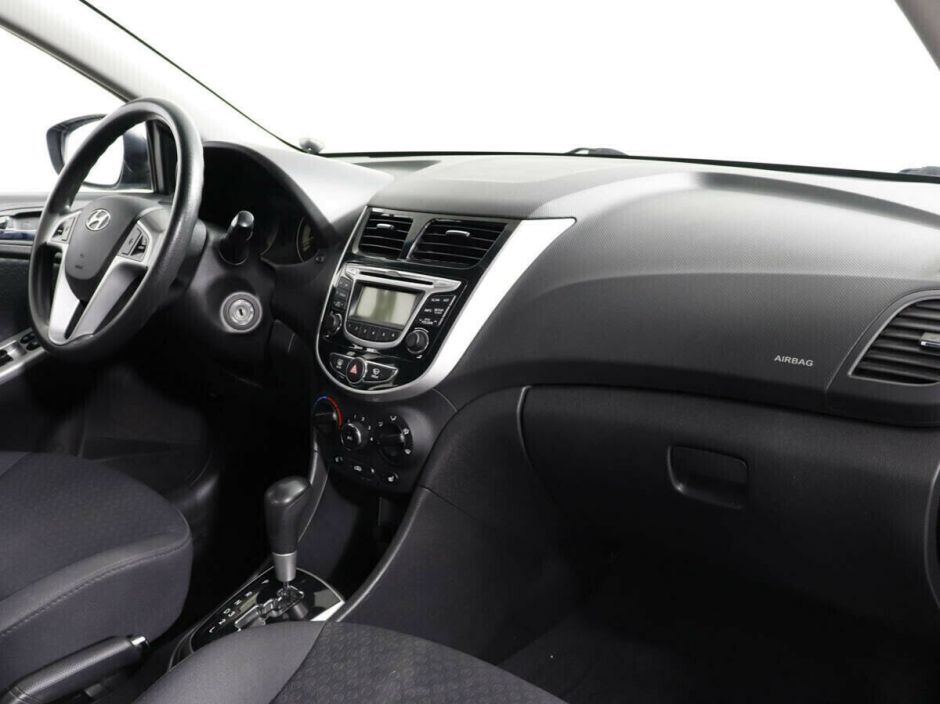 Hyundai Solaris 1.4 АКПП, 2012, 134 000 км фото 5