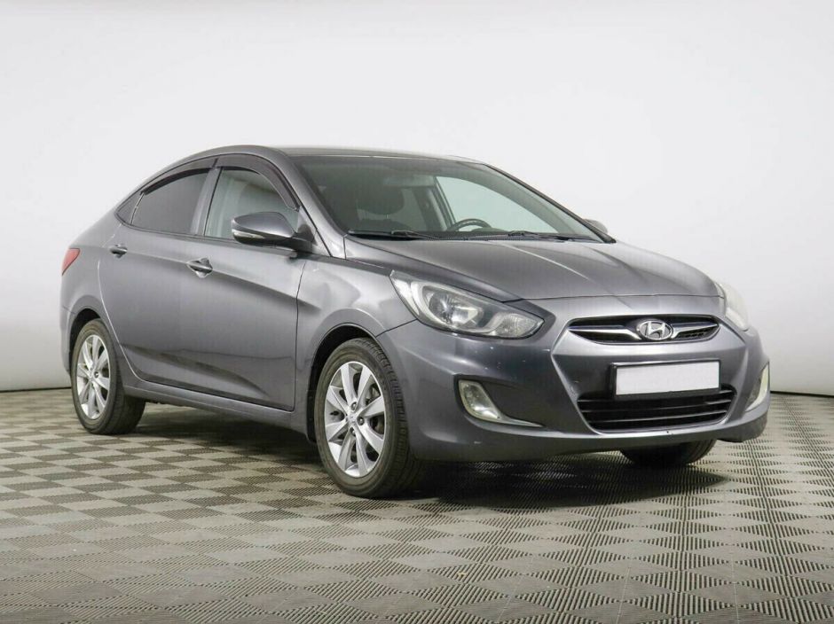 Hyundai Solaris 1.4 АКПП, 2013, 130 000 км фото 2