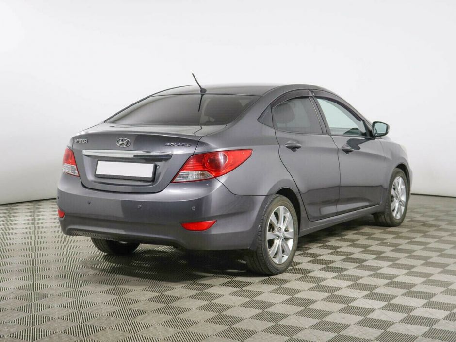 Hyundai Solaris 1.4 АКПП, 2013, 130 000 км фото 4