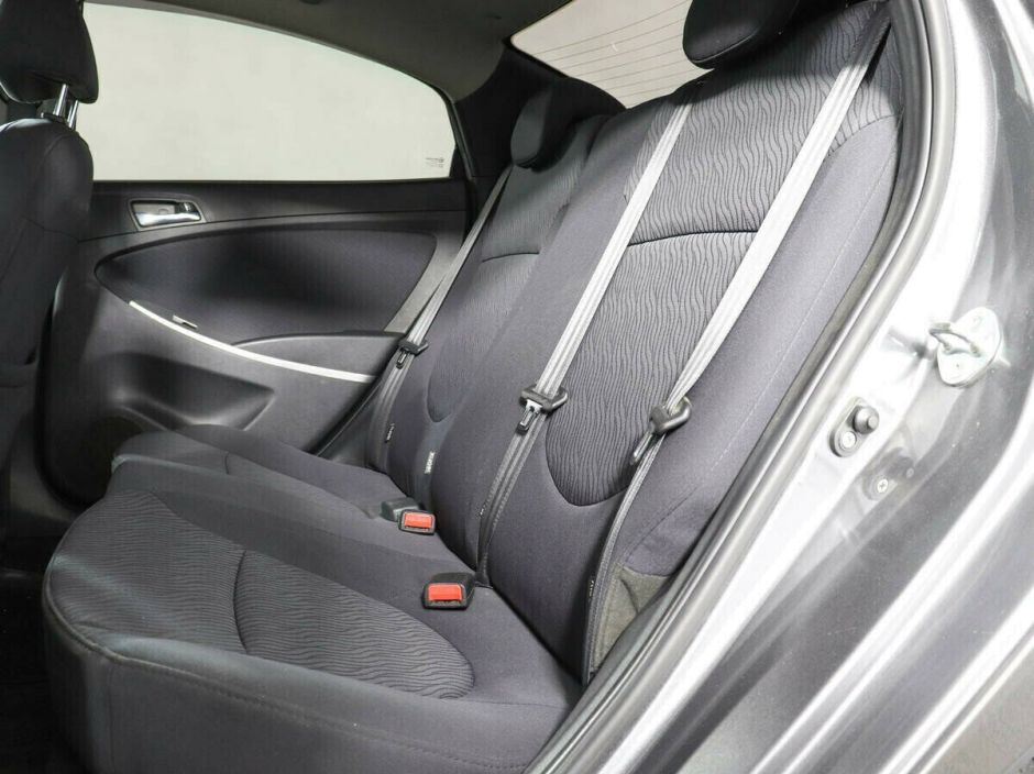 Hyundai Solaris 1.4 АКПП, 2013, 130 000 км фото 9