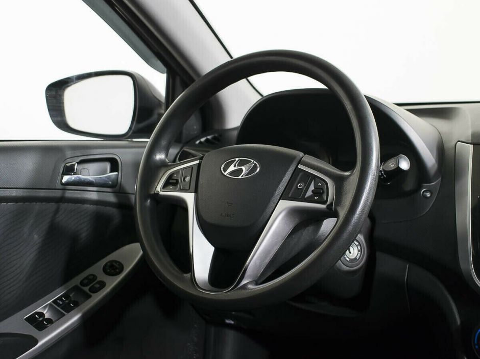 Hyundai Solaris 1.6 АКПП, 2014, 114 000 км фото 8