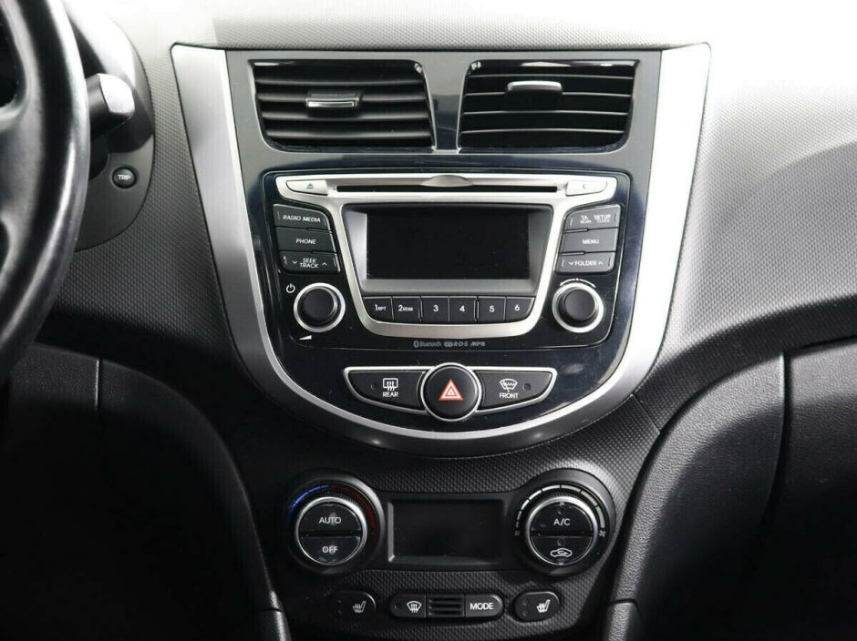 Hyundai Solaris 1.6 АКПП, 2015, 101 000 км фото 7