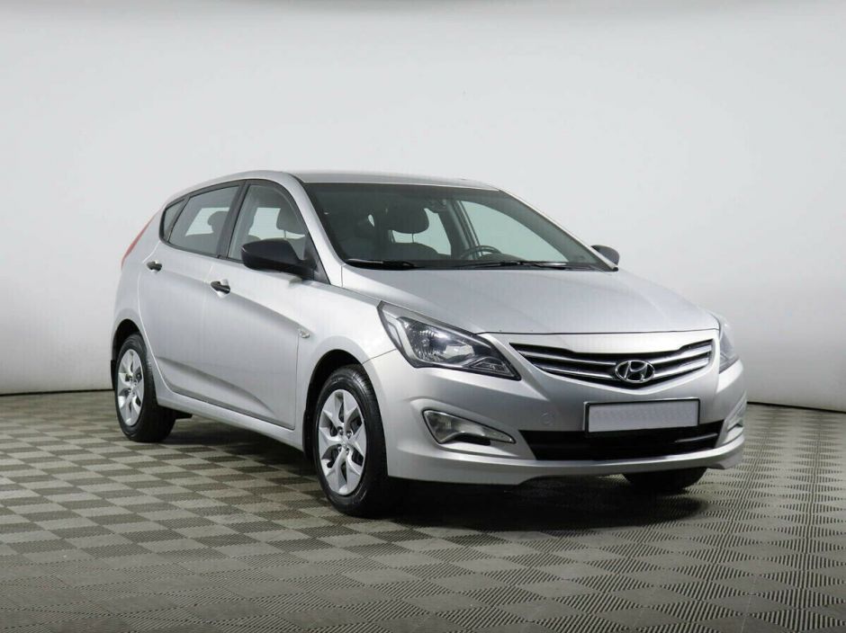Hyundai Solaris 1.4 АКПП, 2015, 107 000 км фото 2