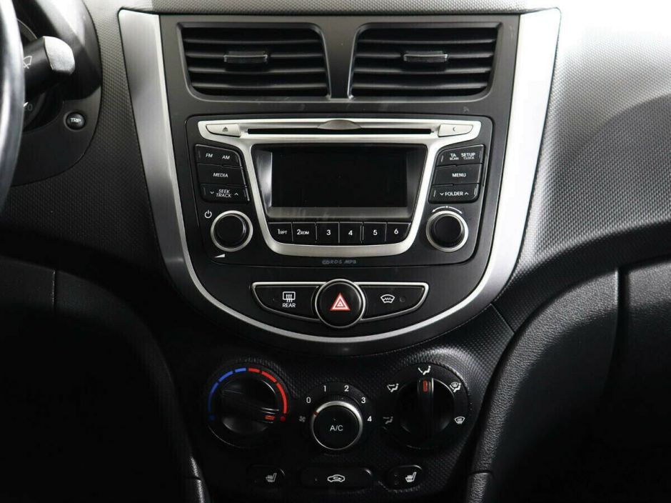 Hyundai Solaris 1.6 АКПП, 2016, 85 000 км фото 9