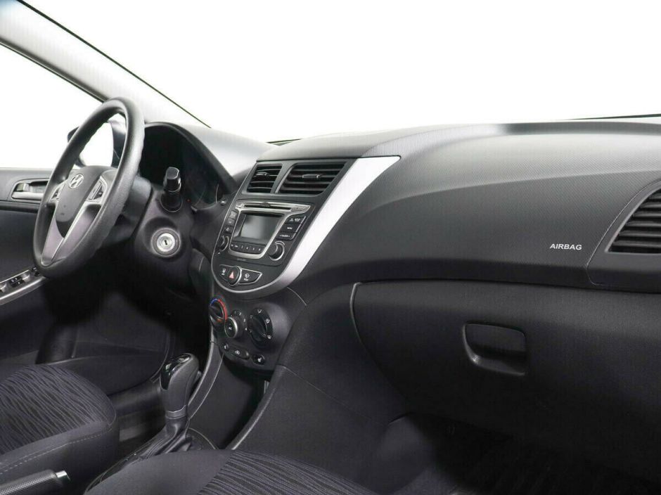 Hyundai Solaris 1.6 АКПП, 2016, 96 000 км фото 7