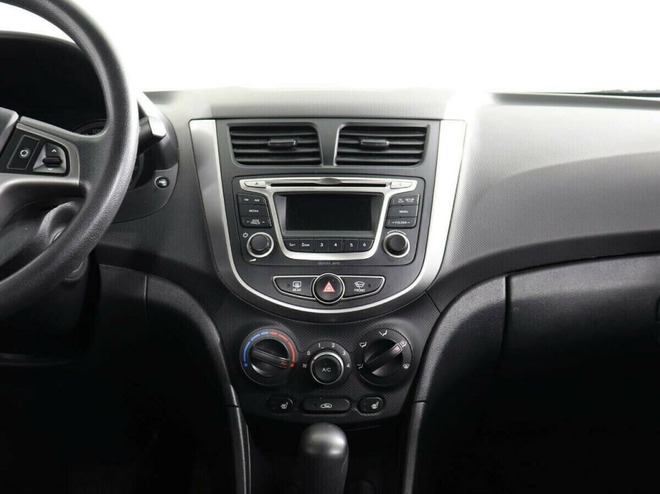 Hyundai Solaris 1.6 АКПП, 2016, 93 000 км фото 5