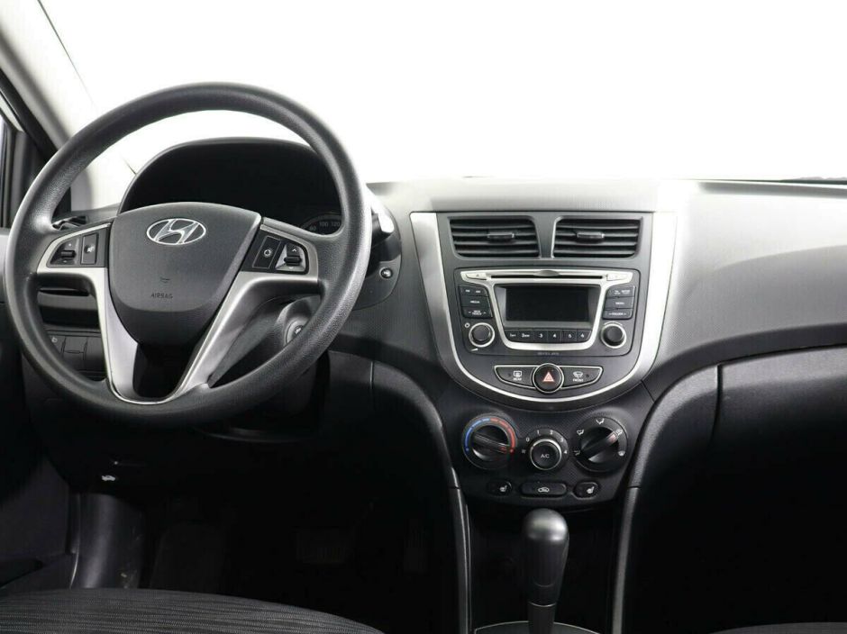 Hyundai Solaris 1.6 АКПП, 2016, 93 000 км фото 6