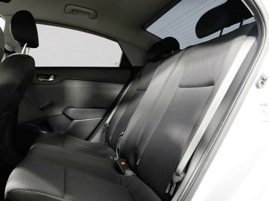 Hyundai Solaris 1.6 МКПП, 2018, 71 000 км фото 8