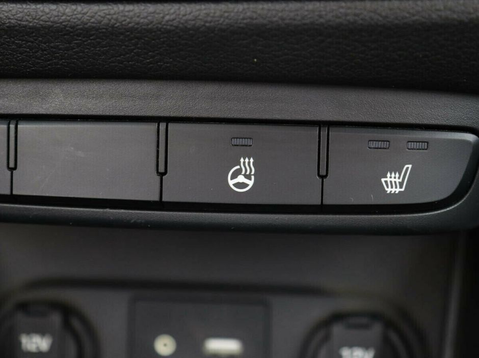 Hyundai Solaris 1.6 МКПП, 2018, 62 000 км фото 9