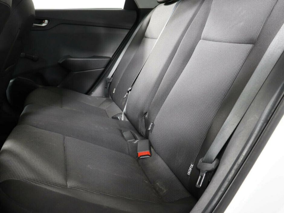 Hyundai Solaris 1.6 МКПП, 2018, 59 000 км фото 7