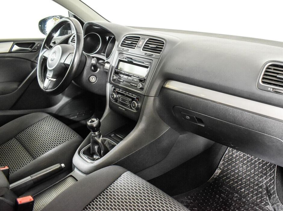 Volkswagen Golf 1.6 МКПП, 2010, 163 000 км фото 6