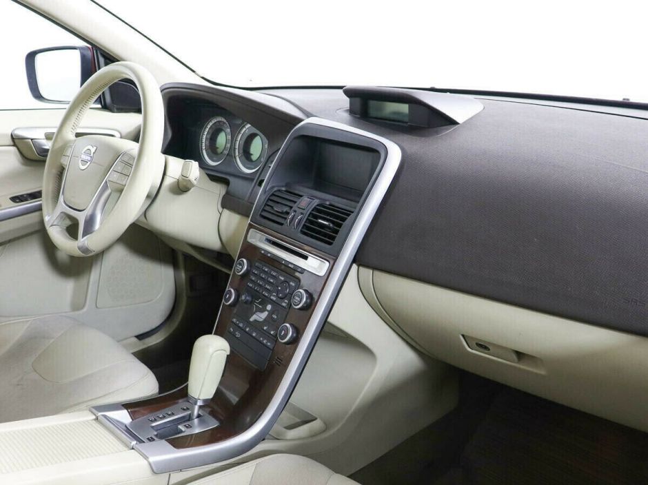 Volvo XC60 2.4 АКПП, 2010, 170 000 км фото 9