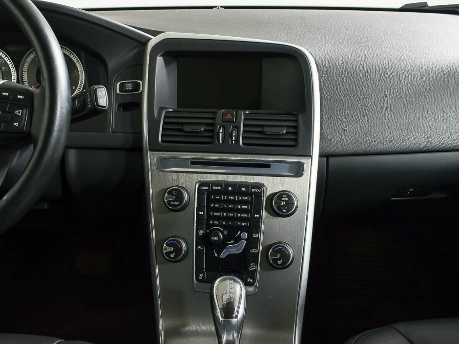 Volvo XC60 2.4 АКПП, 2012, 142 000 км фото 10