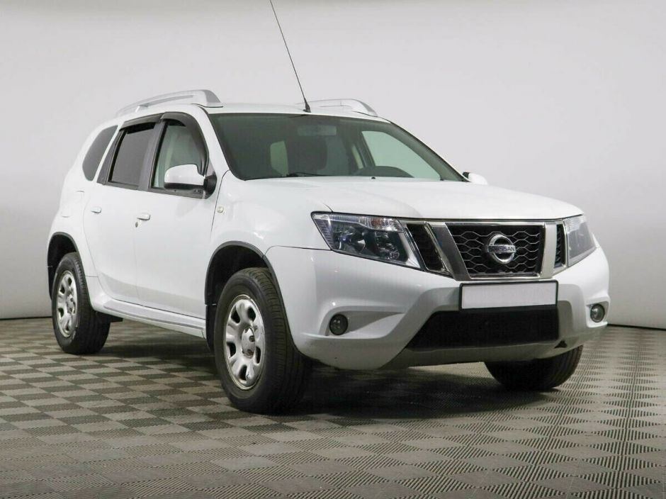 Nissan Terrano 2.0 АКПП, 2016, 98 000 км фото 3