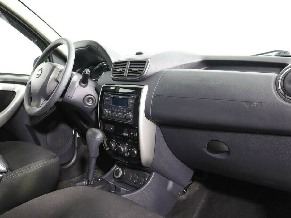Nissan Terrano 2.0 АКПП, 2016, 98 000 км фото 8