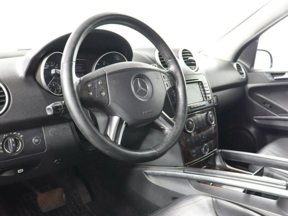 Mercedes-Benz M-Класс 3.5 АКПП, 2006, 210 000 км фото 5