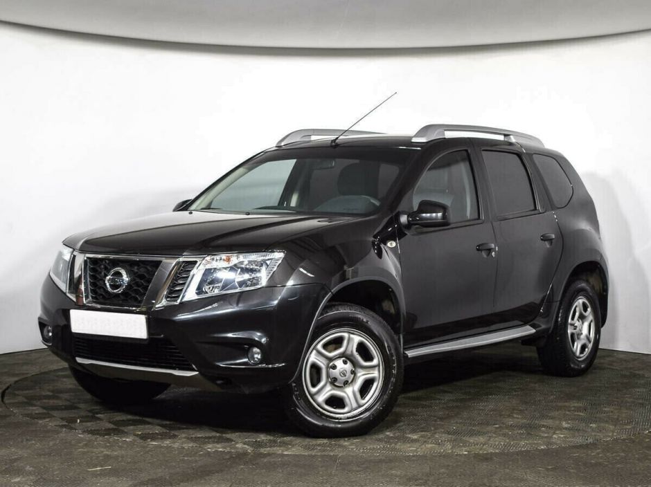 Nissan Terrano 1.6 МКПП, 2018, 62 000 км фото 1