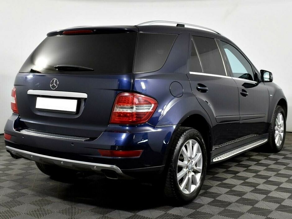 Mercedes-Benz M-Класс 3.5 АКПП, 2010, 165 000 км фото 3
