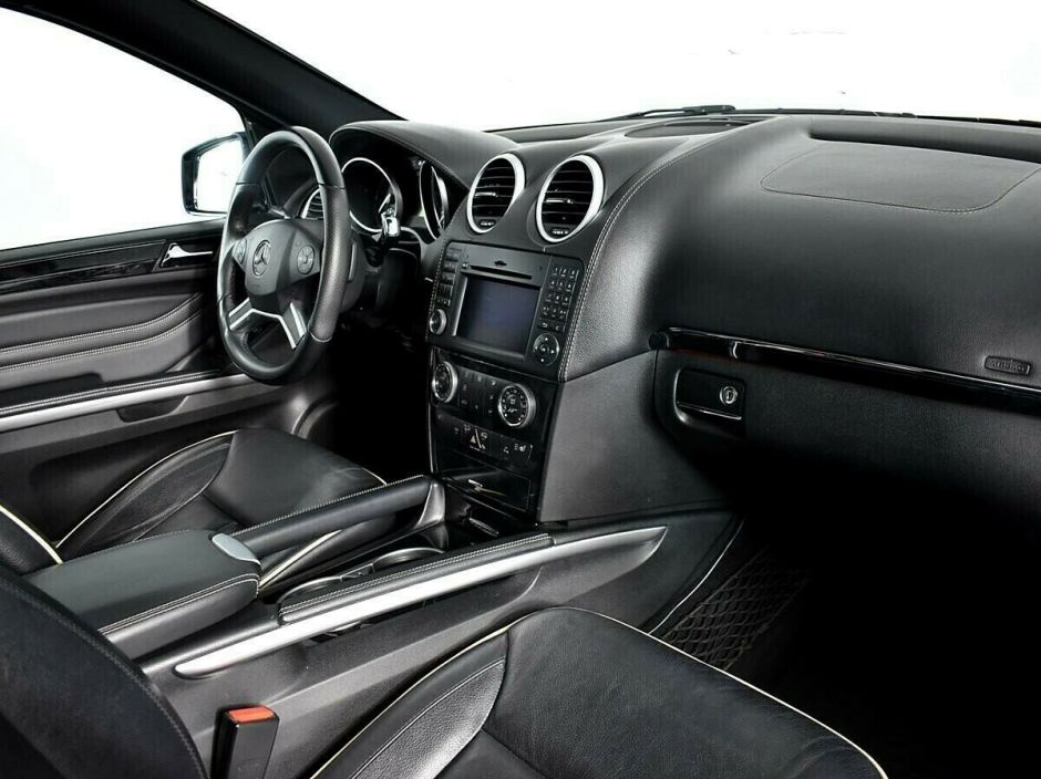 Mercedes-Benz M-Класс 3.5 АКПП, 2010, 165 000 км фото 5