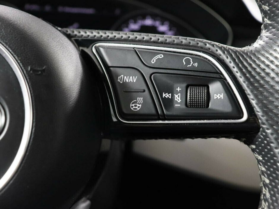 Audi A4 2.0 РКПП, 2017, 73 000 км фото 6