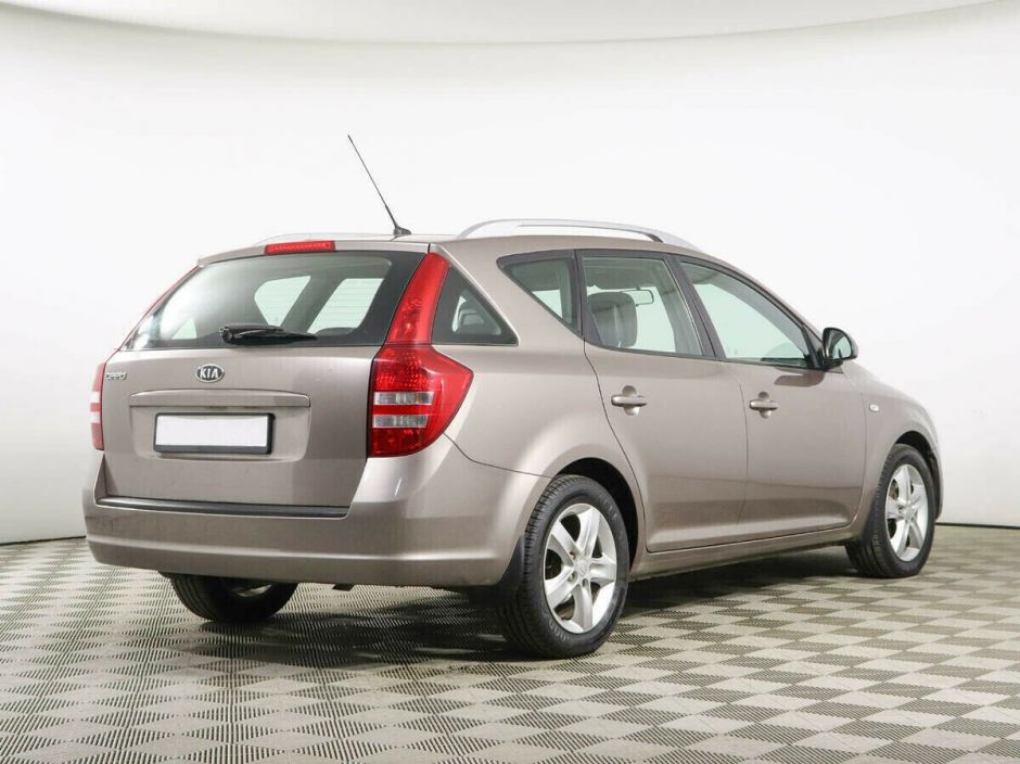 Kia Ceed 1.6 МКПП, 2010, 157 000 км фото 2