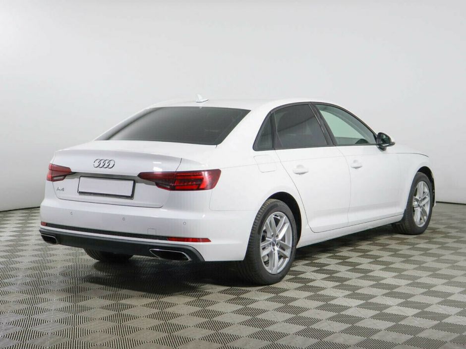 Audi A4 1.4 РКПП, 2019, 56 000 км фото 3