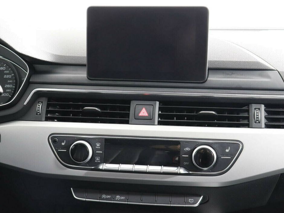 Audi A4 1.4 РКПП, 2019, 56 000 км фото 6