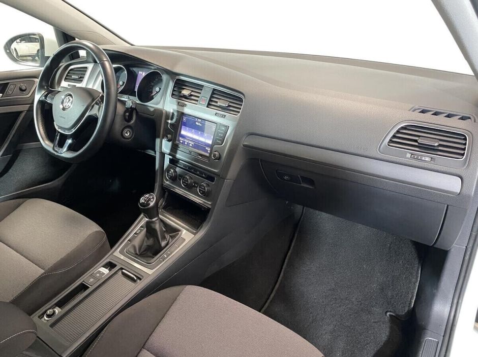 Volkswagen Golf 1.4 МКПП, 2015, 108 000 км фото 8