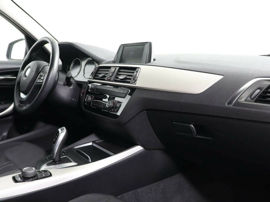 BMW 1 серии 1.6 АКПП, 2015, 95 000 км фото 8