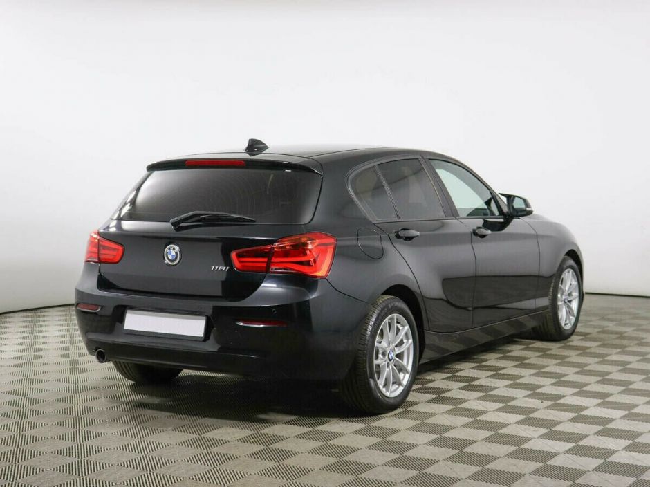 BMW 1 серии 1.5 АКПП, 2018, 67 000 км фото 3
