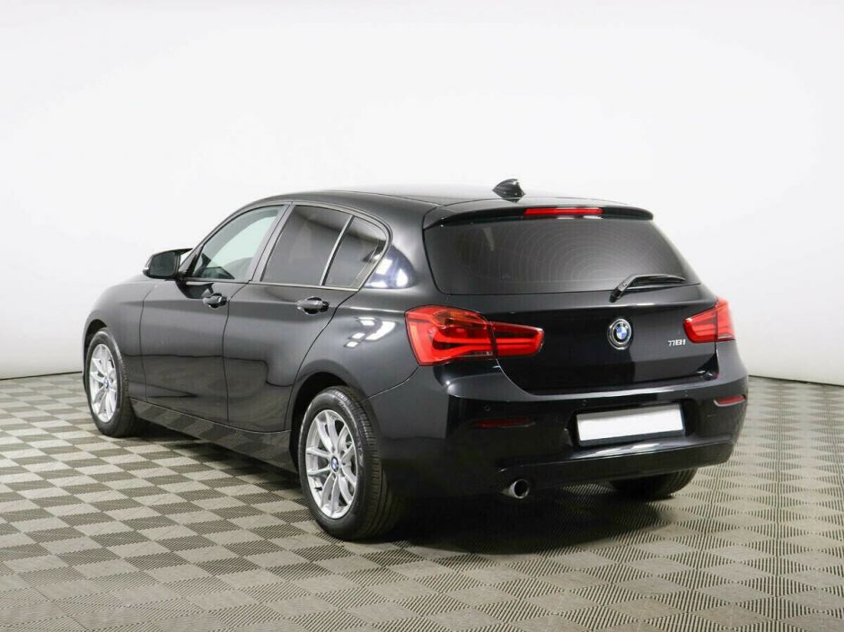 BMW 1 серии 1.5 АКПП, 2018, 67 000 км фото 4