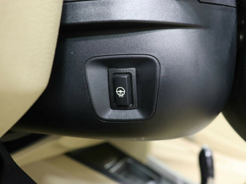 BMW 3 серии 1.6 АКПП, 2013, 134 000 км фото 8