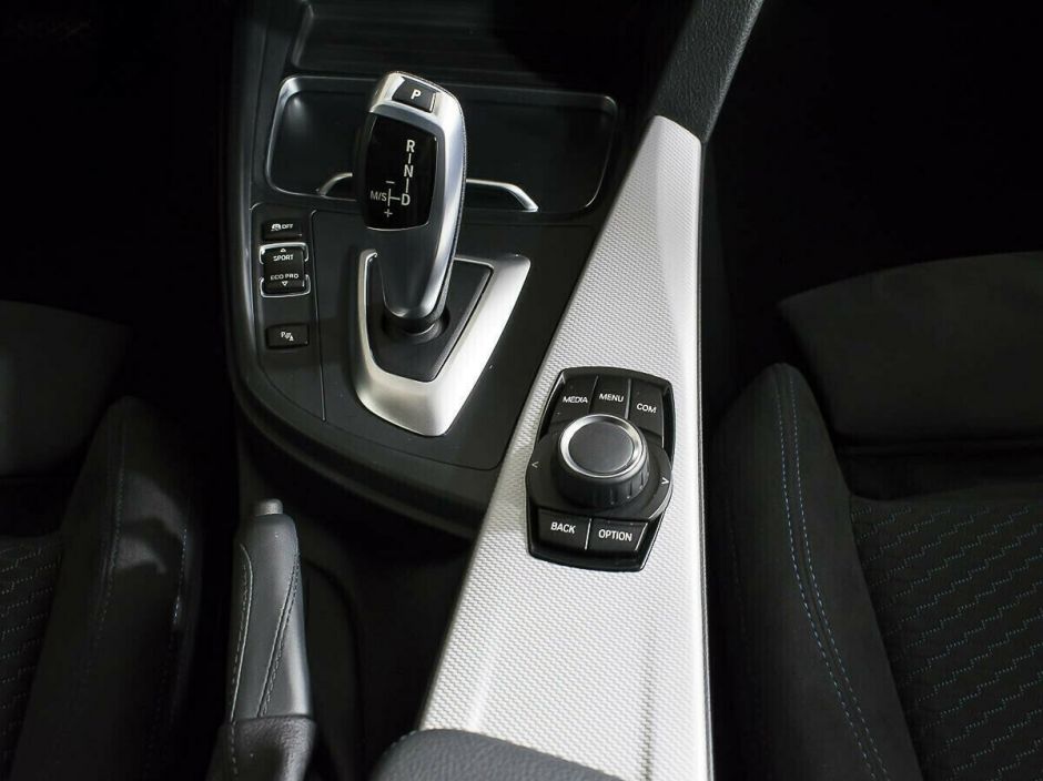 BMW 3 серии 2.0 АКПП, 2018, 62 000 км фото 7