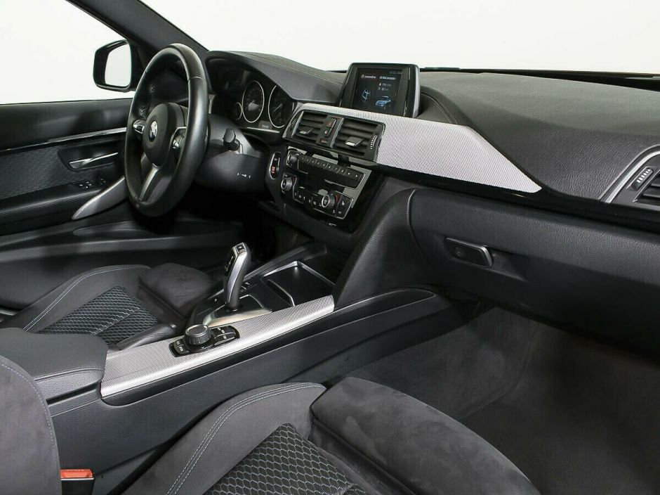 BMW 3 серии 2.0 АКПП, 2018, 62 000 км фото 11