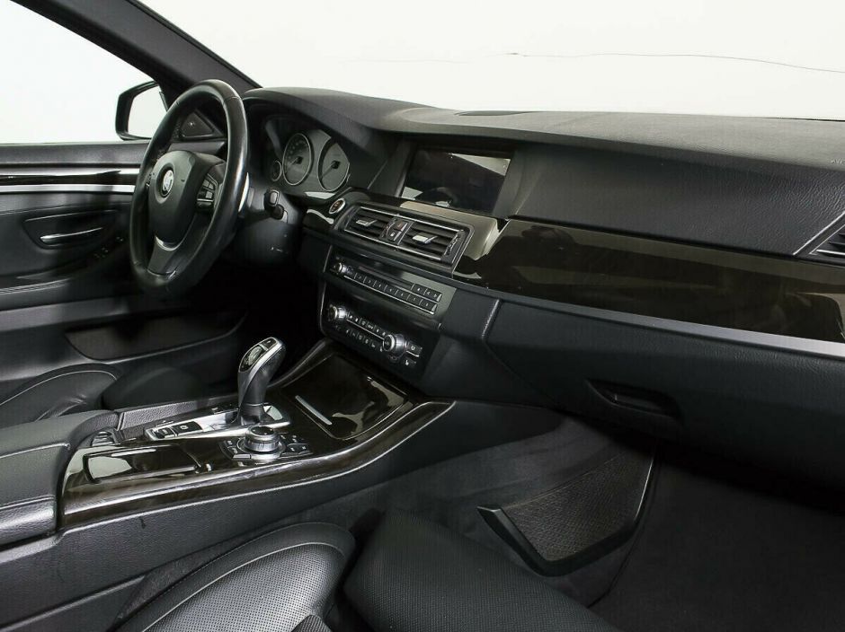 BMW 5 серии 3.0 АКПП, 2010, 164 000 км фото 10