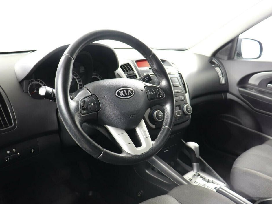 Kia Ceed 1.6 АКПП, 2010, 166 000 км фото 5
