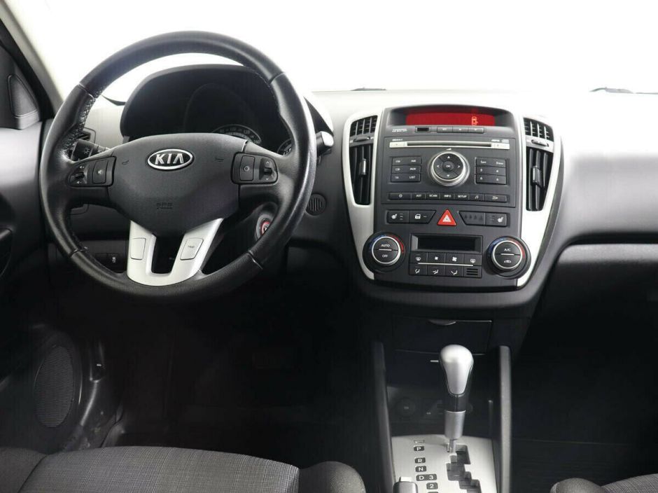 Kia Ceed 1.6 АКПП, 2010, 166 000 км фото 8